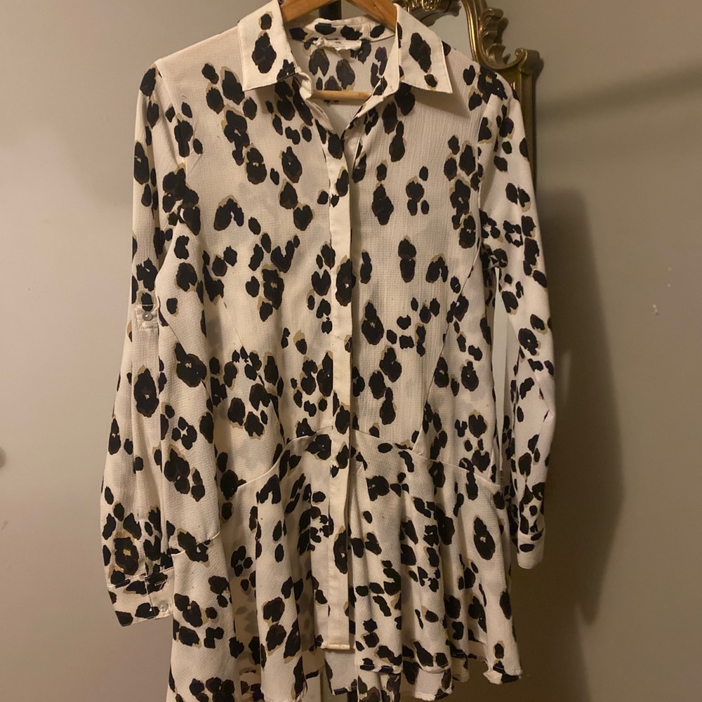 Oversized Cheetah Peplum